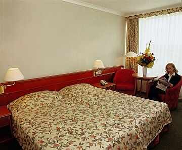 Thermal_hotel_Heviz_room1.jpg